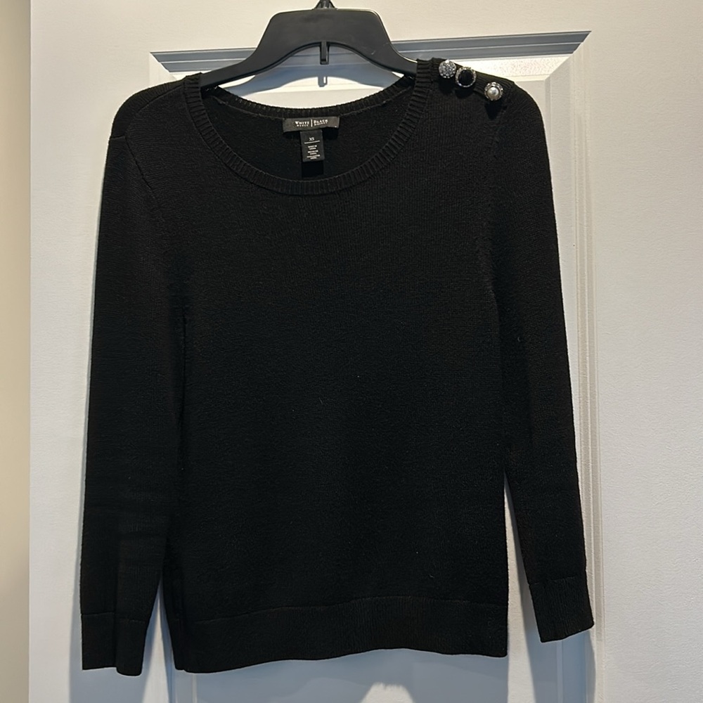WHBM 3/4 Sleeve Sweater with Accent Buttons. Size XS